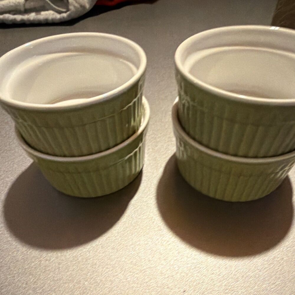 World Market Ceramic Ramekin Set of 4 Green White Oven Dishwasher Safe Round